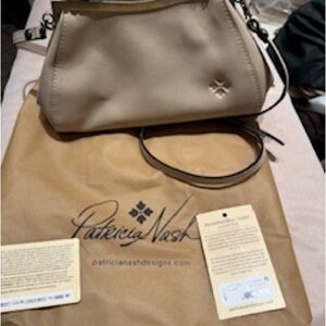 Patricia Nash Cream Leather Shoulder Bag